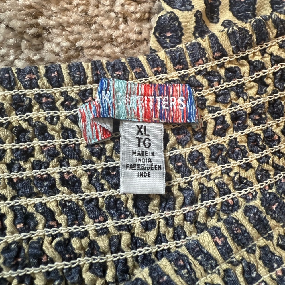 Urban Outfitters Blue and Tan Smocked Balloon Bottoms - Picture 3 of 5